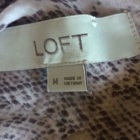 Loft Semi Sheer Snakeskin Button Up Blouse Med NWOT - Picture 8 of 10